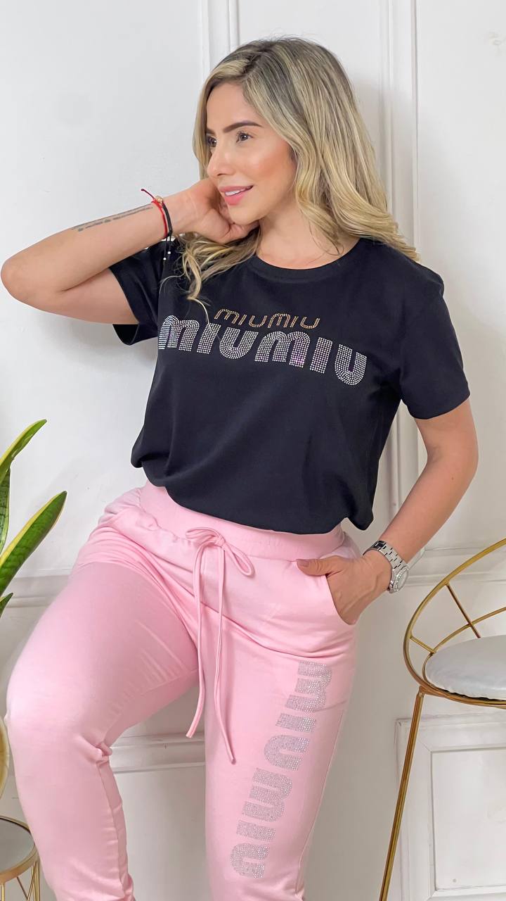 Conjunto Miu