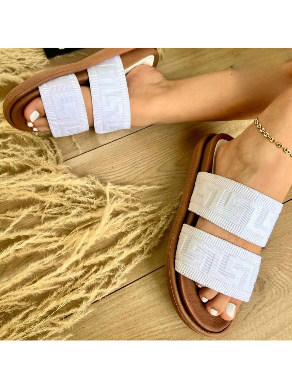 SANDALIA CANOA CHANEL